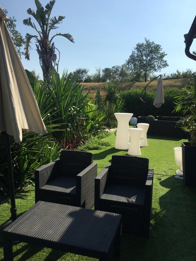 Villa Les Yuccas - Pool - Sea View Cagnes-sur-Mer Eksteriør bilde