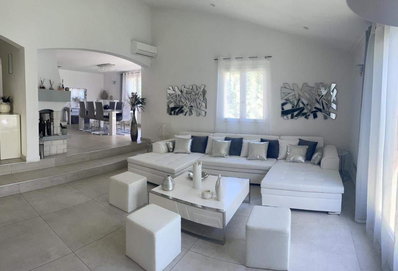 Villa Les Yuccas - Pool - Sea View Cagnes-sur-Mer Eksteriør bilde